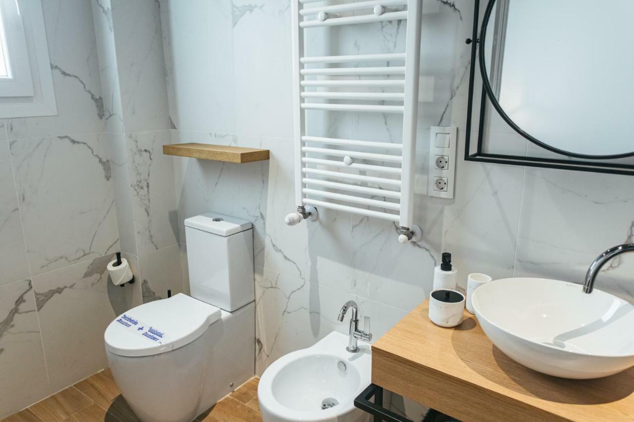 The Lucky Flats - Poeta Quintana Apartment อาลิกันเต ภายนอก รูปภาพ